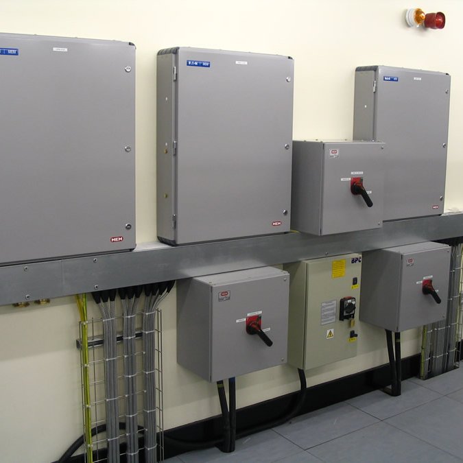 UPS Bypass and Switchgear